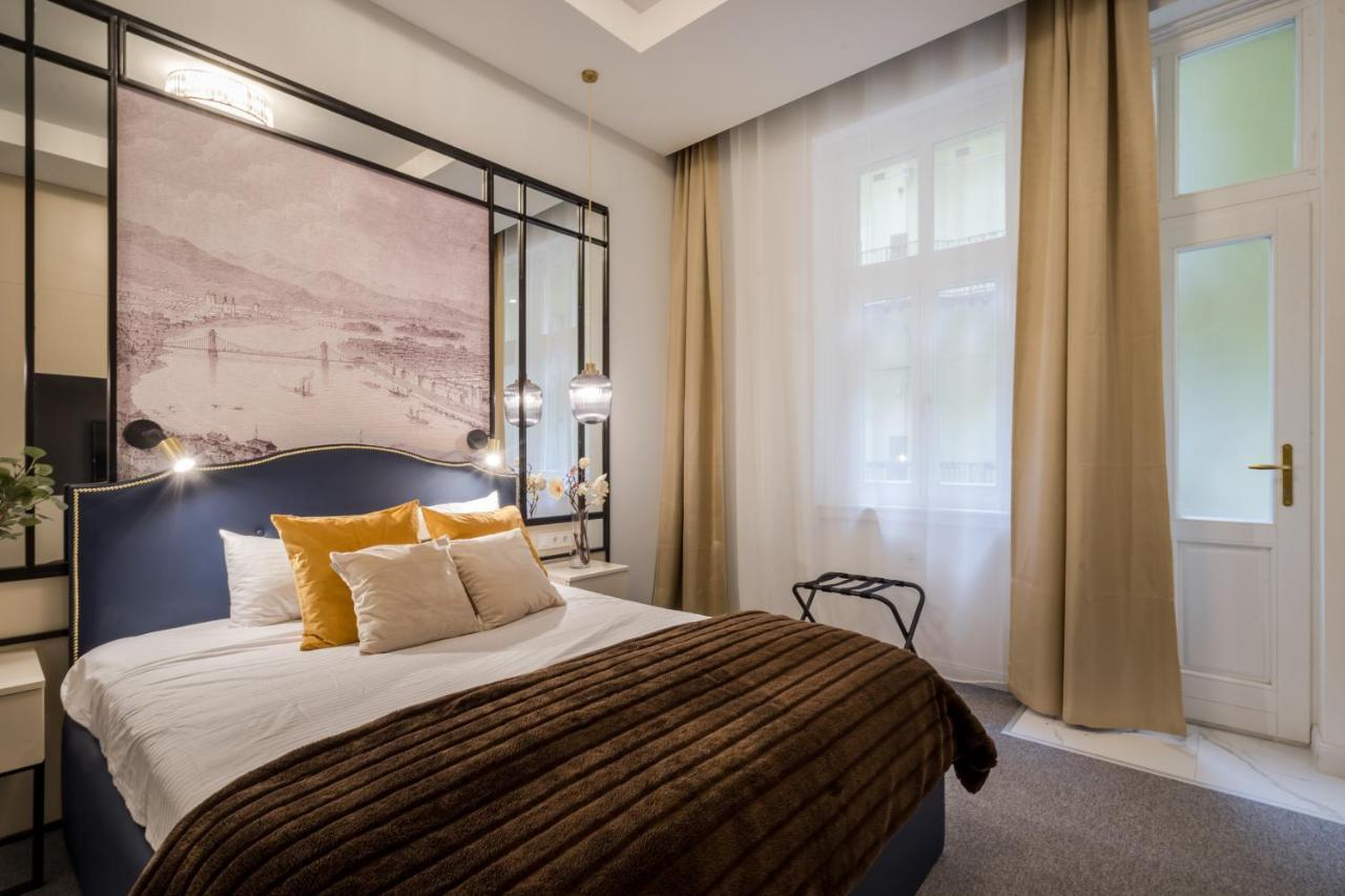 Astoria Boutique Suites- Best Location By Bqa บูดาเปสต์ ภายนอก รูปภาพ