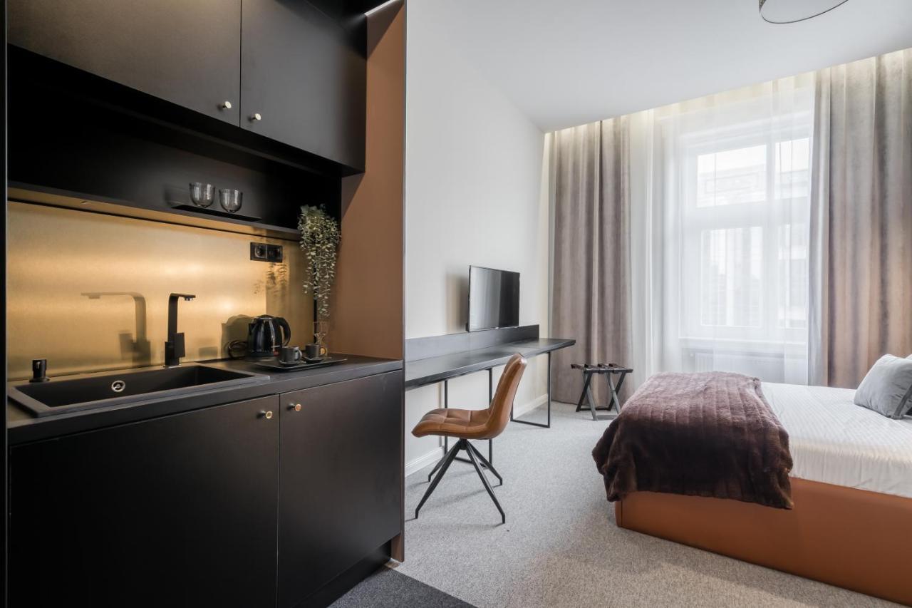 Astoria Boutique Suites- Best Location By Bqa บูดาเปสต์ ภายนอก รูปภาพ